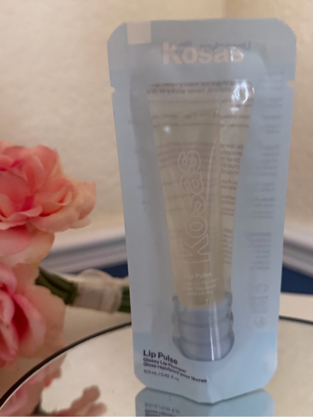 Kosas Lip Pulse Glassy Lip Plumper Gloss Unspoken Clear Transparent